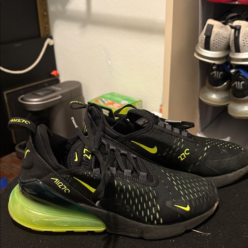 Kids 5 Nike Air Max 270 Black with Neon Accents
